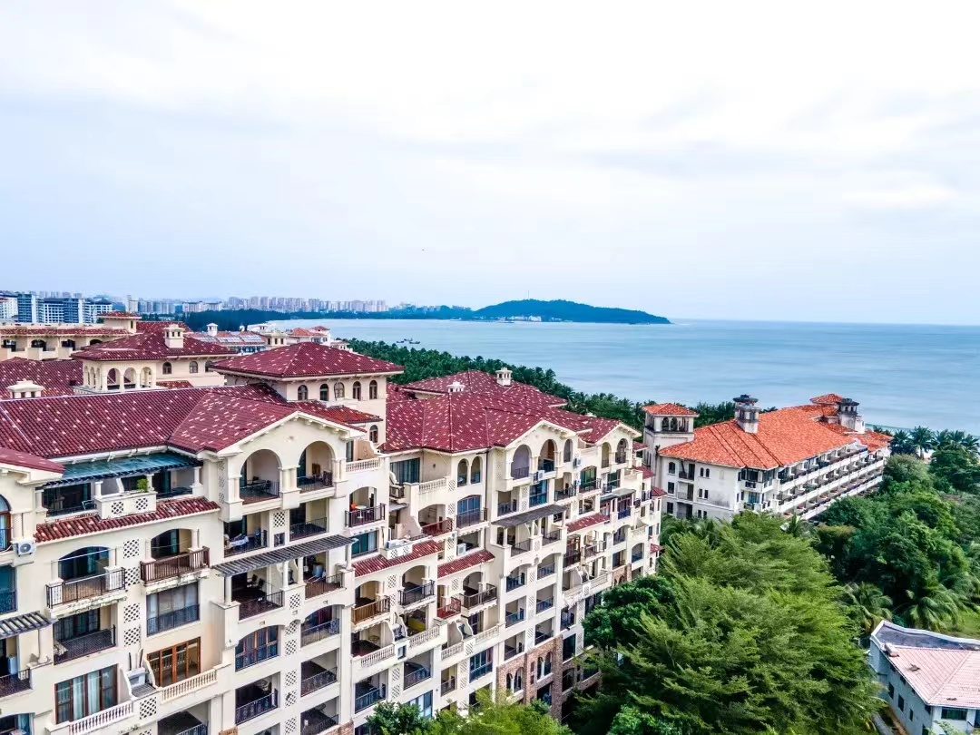 阿丽亚海世界酒店