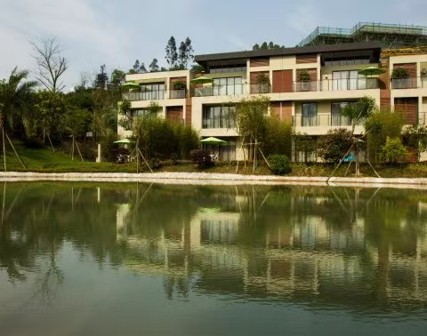 长泰半月山温泉酒店